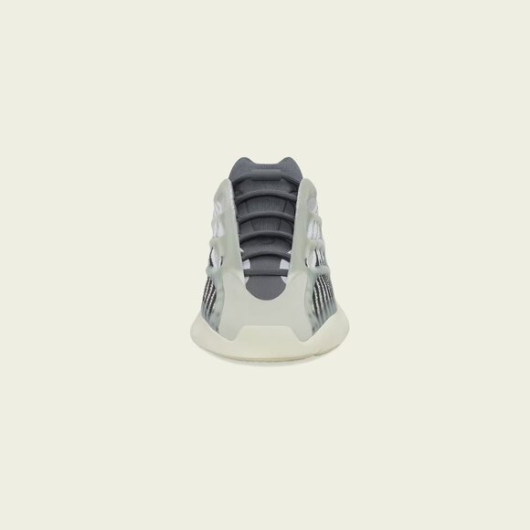 [NEW] Men\'s adidas Yeezy‎ 700 V3 Shoes Fade Salt ID1674 main image 5